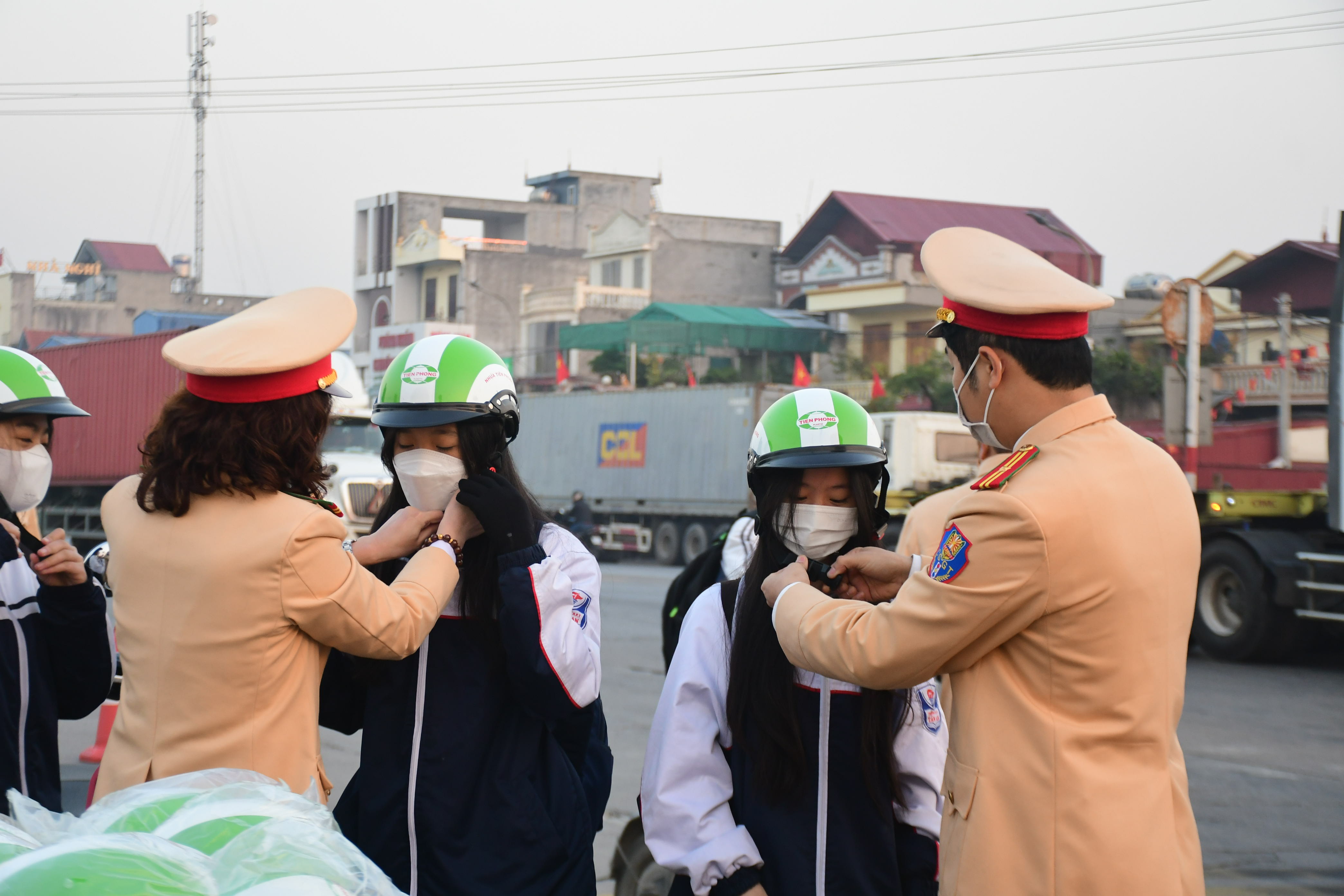 Phòng Cảnh sát giao thông Công an thành phố: Thông báo về việc tiếp tục tăng cường tổng kiểm soát mô tô, xe gắn máy dịp cuối tuần